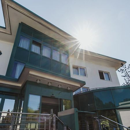 Parkhotel IV Jahreszeiten Kuehlungsborn Exterior photo